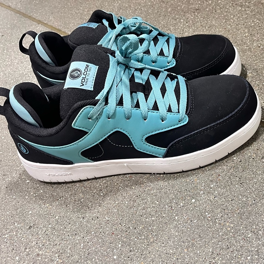 Volcom Vitals EH Comp Toe
Women's size 9.